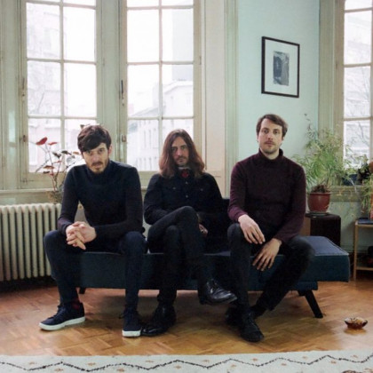 Dans Dans, foto Alex Schuurbiers, Druga godba