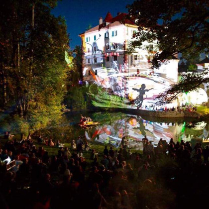 Plavajoči grad 2020