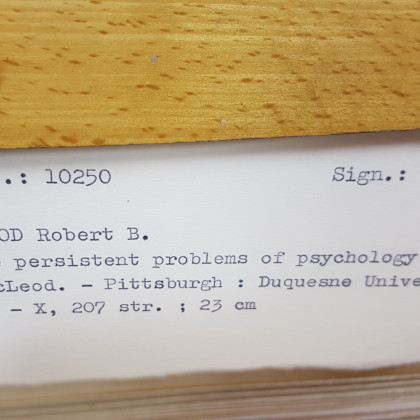 Listkovni katalog, knjižnica oddelka za psihologijo, FF UL. Avtorica: Ana Reberc