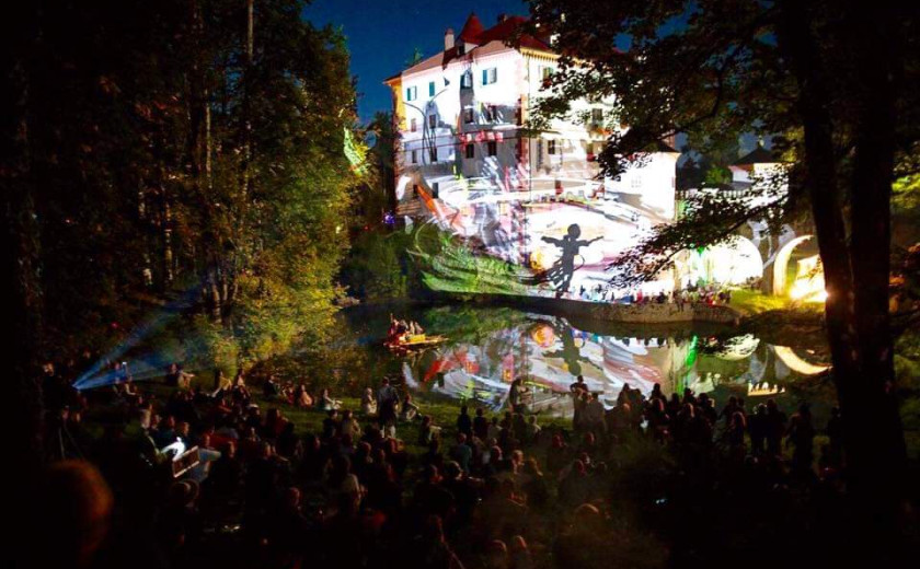 Plavajoči grad 2020