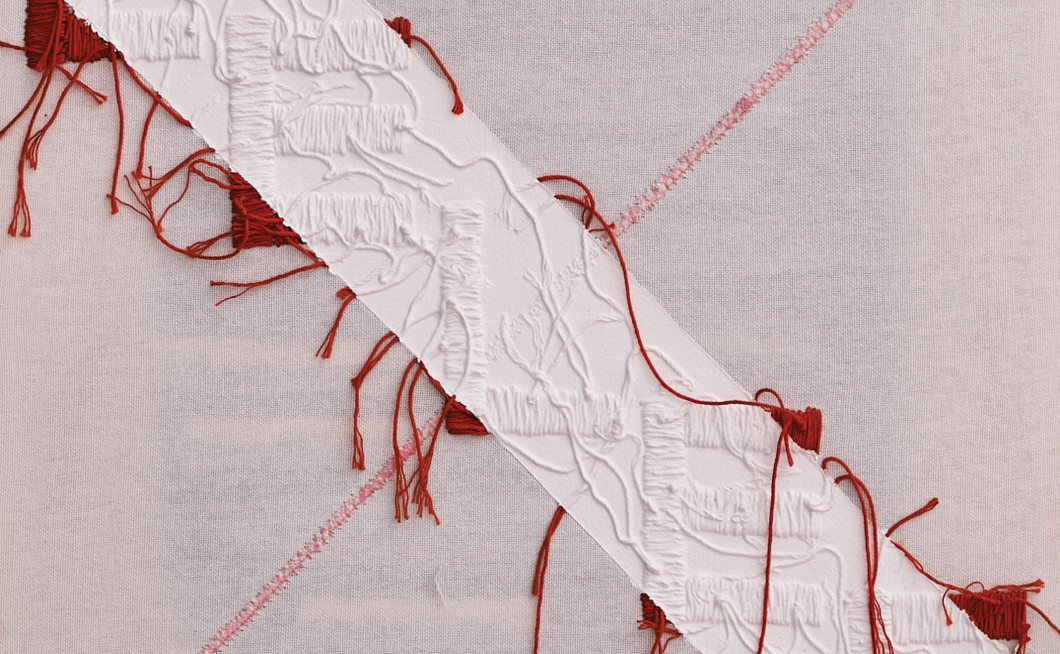 Lelee: Mora malo u crveno