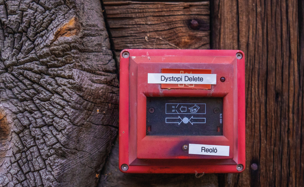 Reolô: Dystopi Delete