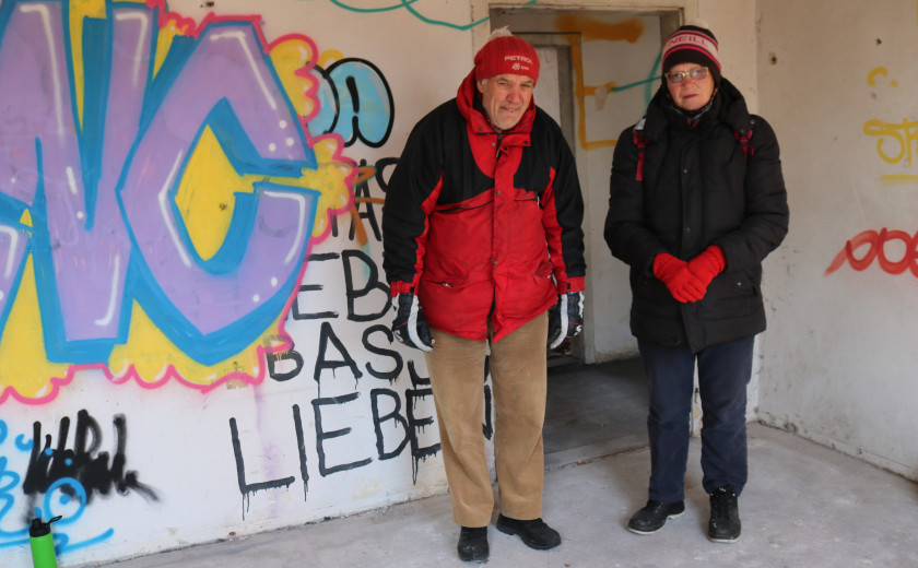 klopca pod svobodnim soncem, v bazi Matjaž & Dajana by Jean Nikolič & rok pibernik 